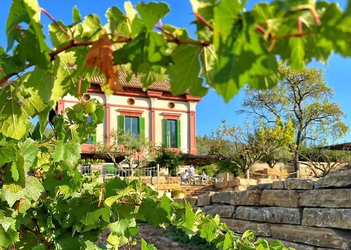 Casa Gran 1771 - MontRubí Winery Hotel - Adults Only